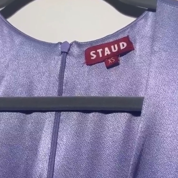 STAUD Mel Jumpsuit in Lilac/Lavander Satin, size XS - Picture 4 of 4